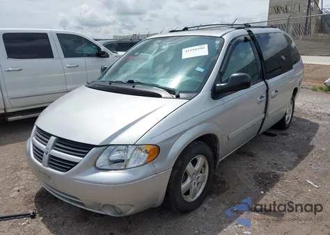 2005 Dodge Grand Caravan Sxt from USA, damaged, VIN 2D4GP44L85R143476